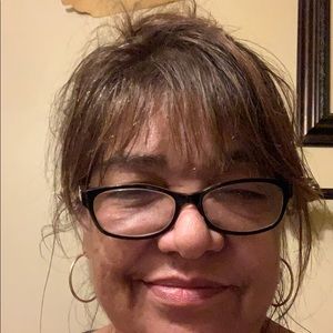 Meet your Posher, Cindy